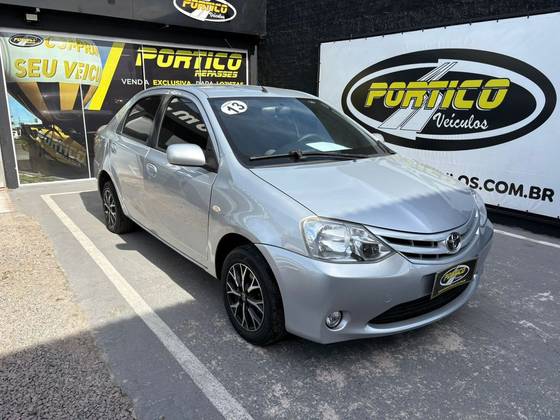TOYOTA ETIOS 1.5 XS SEDAN 16V FLEX 4P MANUAL TOYOTA ETIOS 1.5 XS SEDAN 16V FLEX 4P MANUAL
